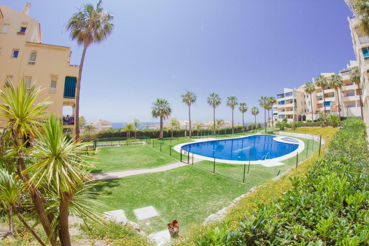 Ferienwohnung Casinomar Frente Al Mar Benalmádena Exterior foto