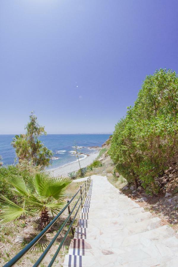 Ferienwohnung Casinomar Frente Al Mar Benalmádena Exterior foto