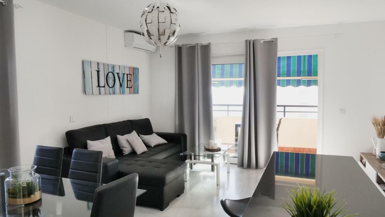 Ferienwohnung Casinomar Frente Al Mar Benalmádena Exterior foto